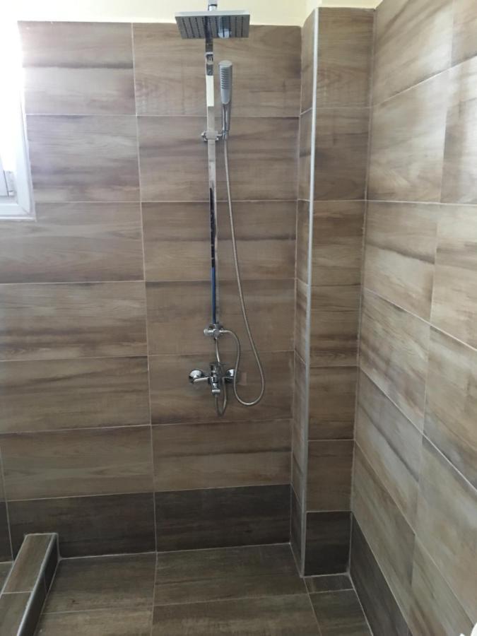 בית הארחה אפיטוס 	Modern House מראה חיצוני תמונה